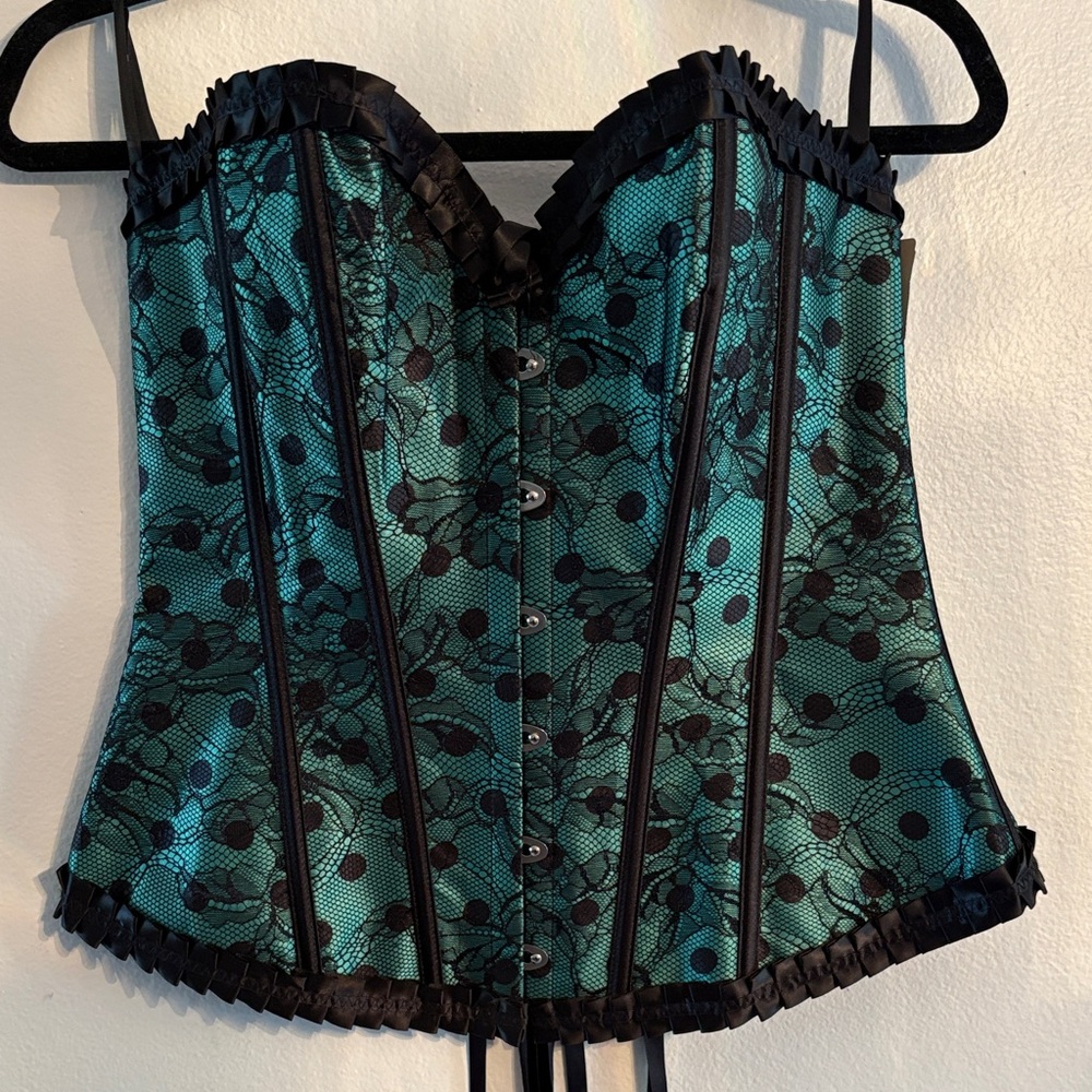 Elegant Black and Green Corset